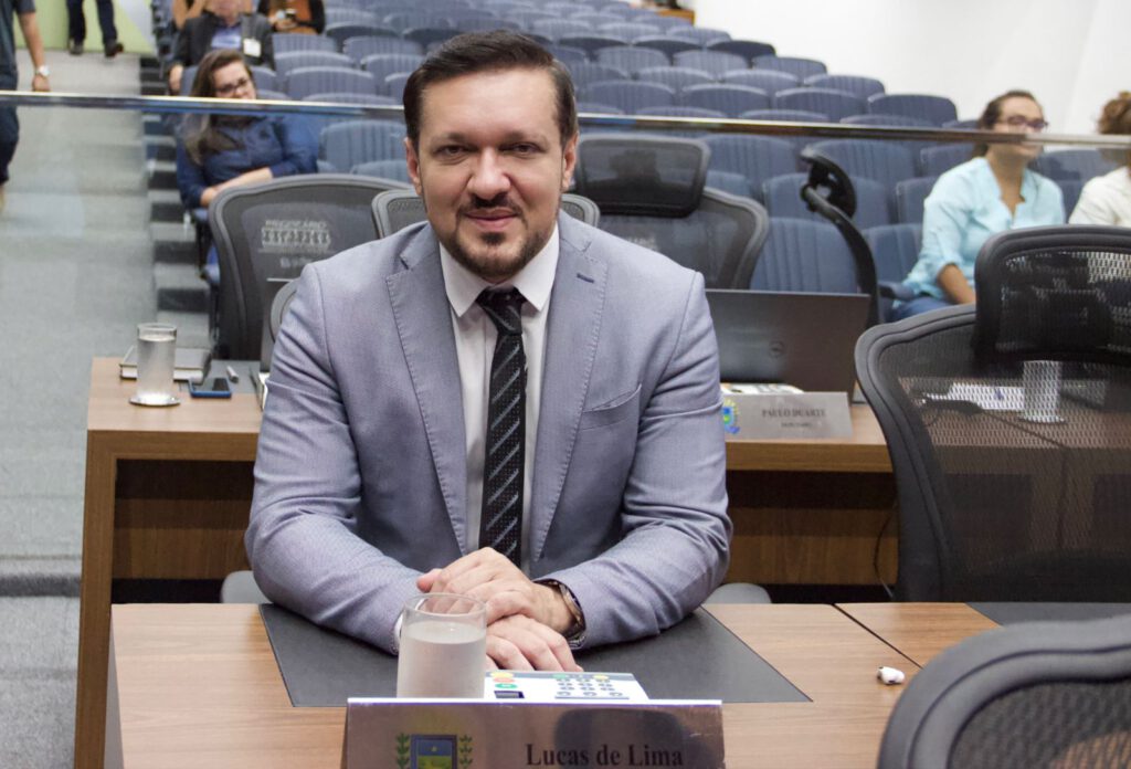 Projeto de Lucas de Lima cria programa Agente Jovem Ambiental para a inclusão social e ambiental de jovens em vulnerabilidade social Projeto de Lucas de Lima cria programa Agente Jovem Ambiental para a inclusão social e ambiental de jovens em vulnerabilidade social