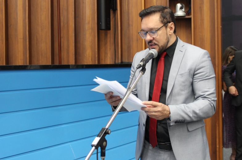 Projeto de Lucas de Lima prevê direito à micropigmentação paramédica no SUS para pacientes de câncer de mama Projeto de Lucas de Lima prevê direito à micropigmentação paramédica no SUS para pacientes de câncer de mama